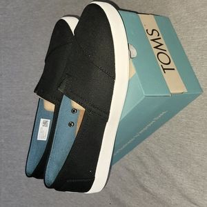Toms Avalon Canvas Shoe